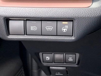2025 Toyota Prius Plug-In Hybrid SE (Natl)