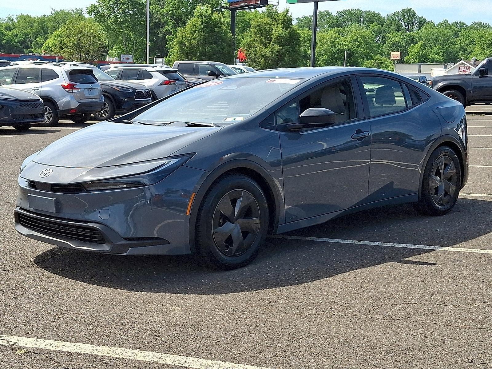 2024 Toyota Prius LE AWD (Natl)