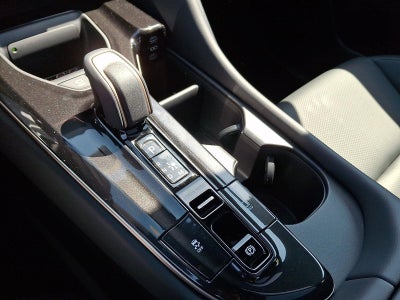 2026 Toyota Crown Platinum AWD (Natl)