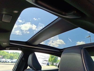 2025 Toyota Crown Platinum AWD (Natl)