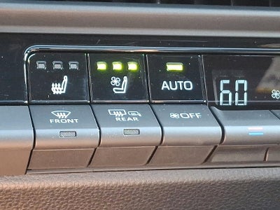 2025 Toyota Crown Platinum AWD (Natl)