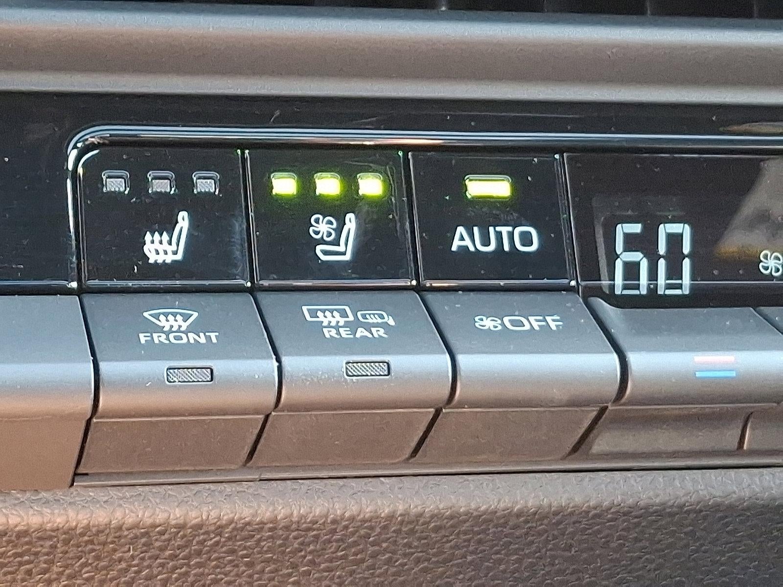 2025 Toyota Crown Platinum AWD (Natl)