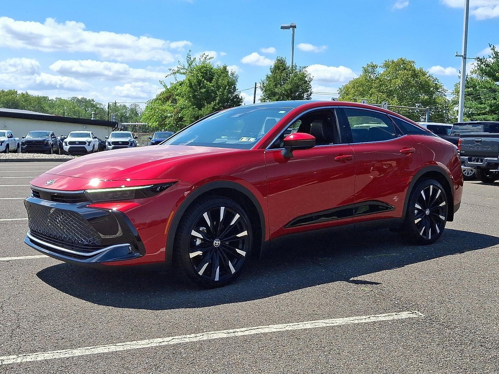 2025 Toyota Crown Platinum AWD (Natl)