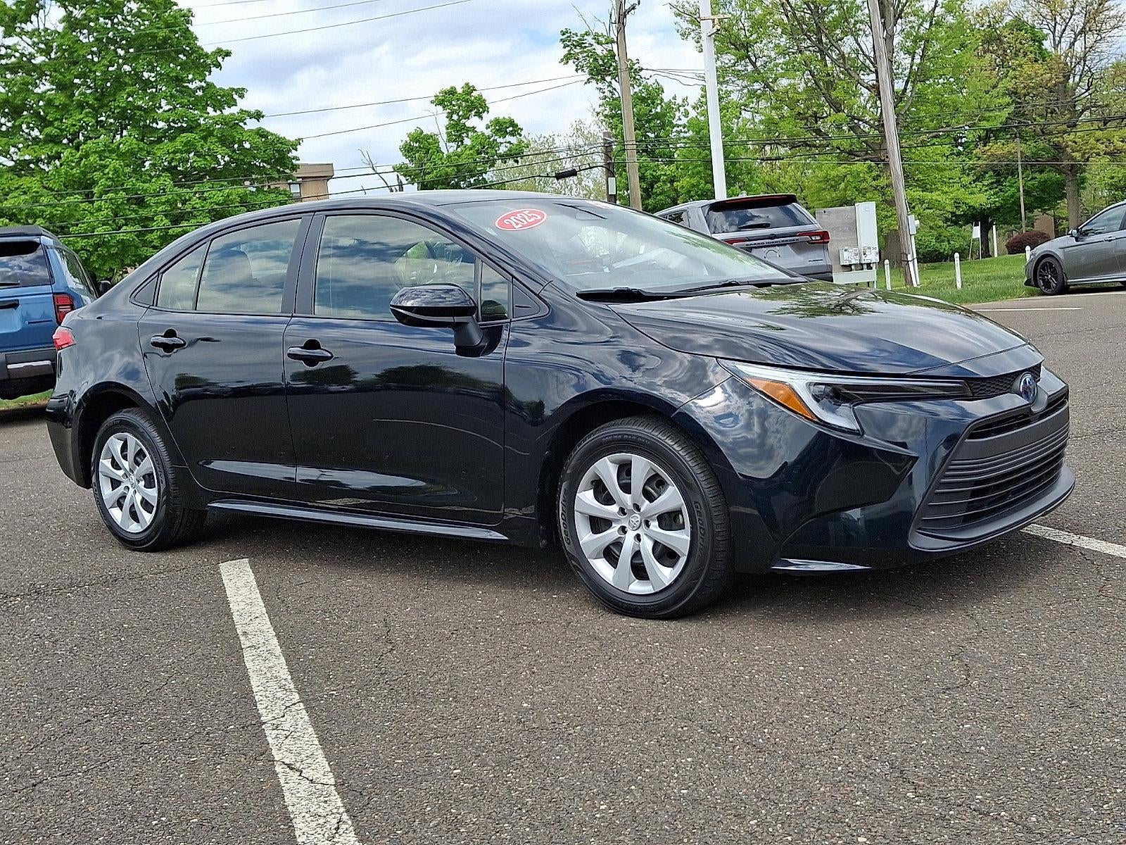 2025 Toyota Corolla Hybrid LE FWD (Natl)