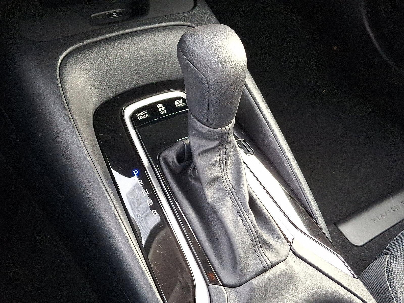 2026 Toyota Corolla Hybrid LE FWD (Natl)