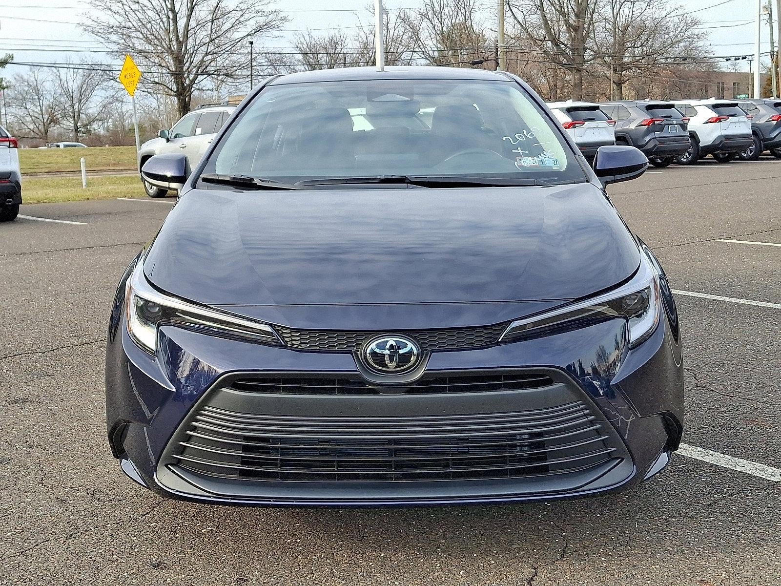 2026 Toyota Corolla Hybrid LE FWD (Natl)