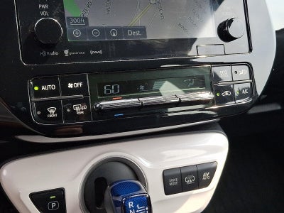 2017 Toyota Prius Prime Plus (Natl)