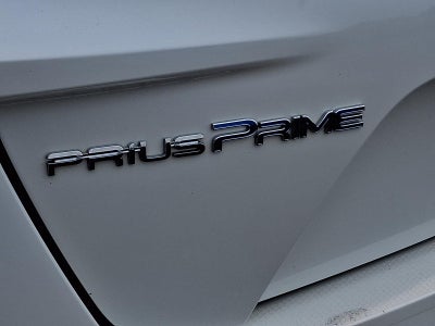 2017 Toyota Prius Prime Plus (Natl)