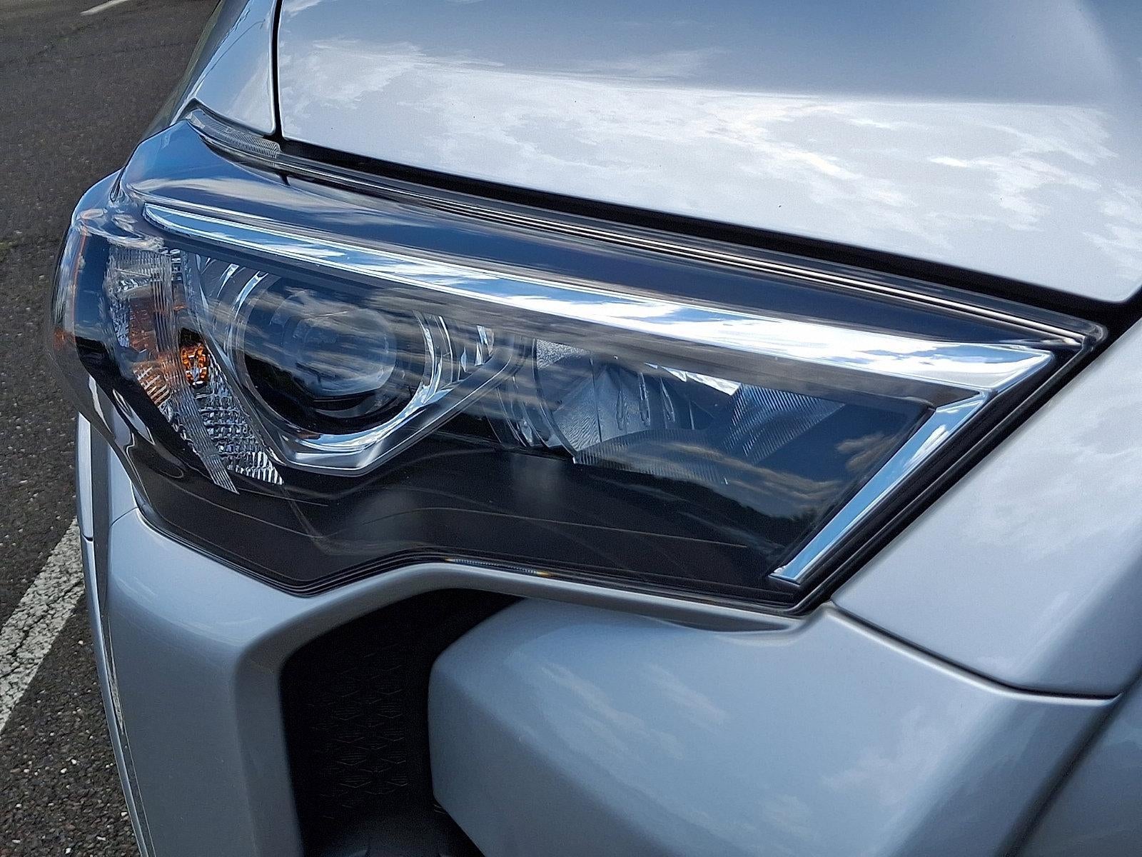 2022 Toyota 4Runner SR5 Premium 2WD (Natl)
