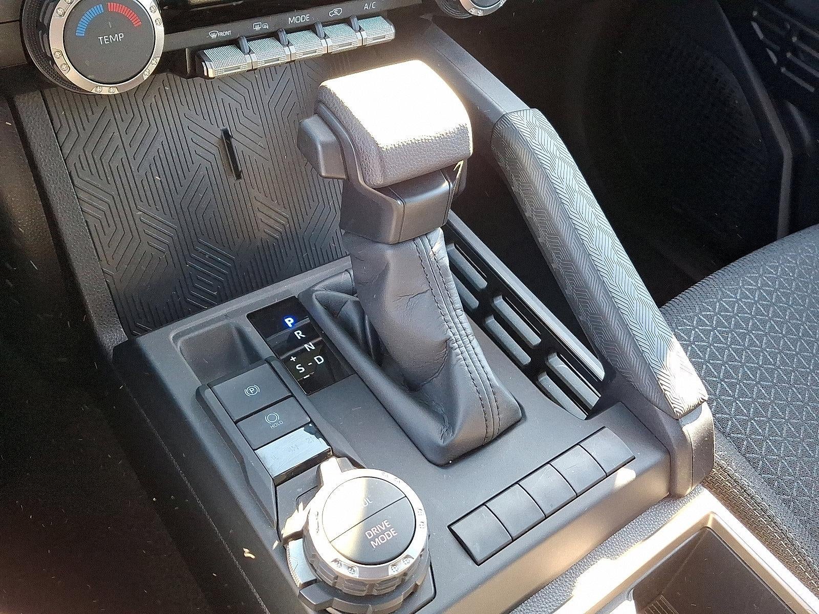 2025 Toyota 4Runner SR5 4WD (GS)