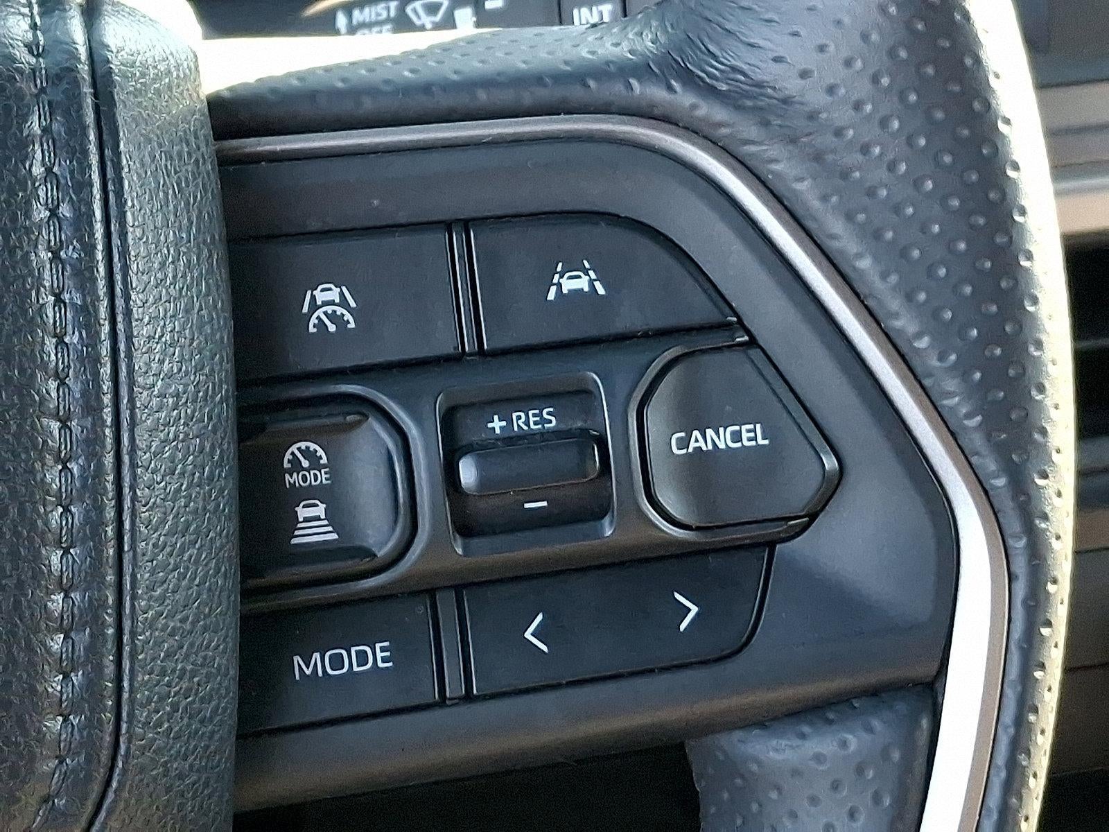 2025 Toyota 4Runner SR5 4WD (GS)