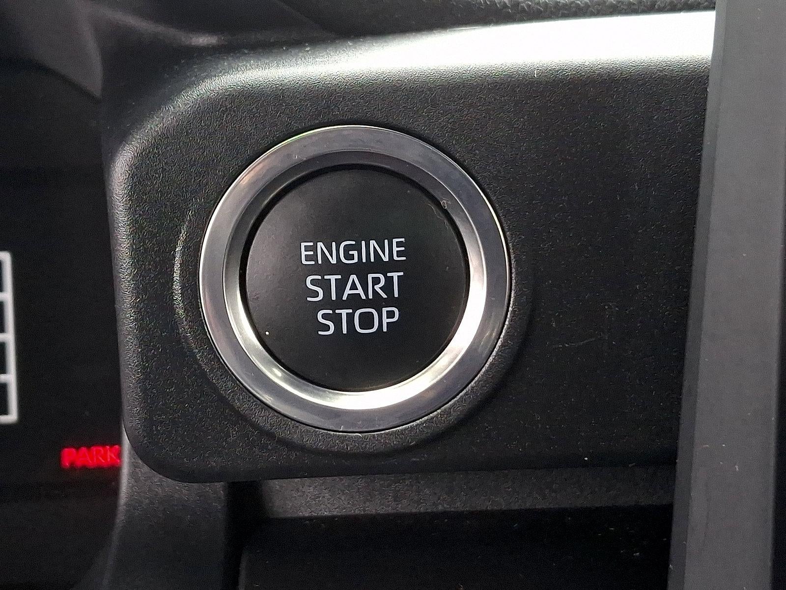 2025 Toyota 4Runner SR5 4WD (GS)