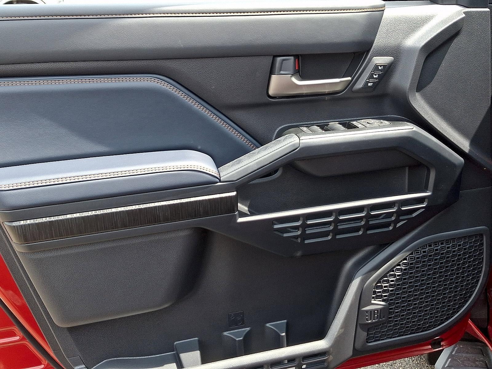 2026 Toyota 4Runner Hybrid Platinum 4WD (Natl)