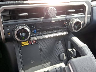 2026 Toyota 4Runner Hybrid Platinum 4WD (Natl)