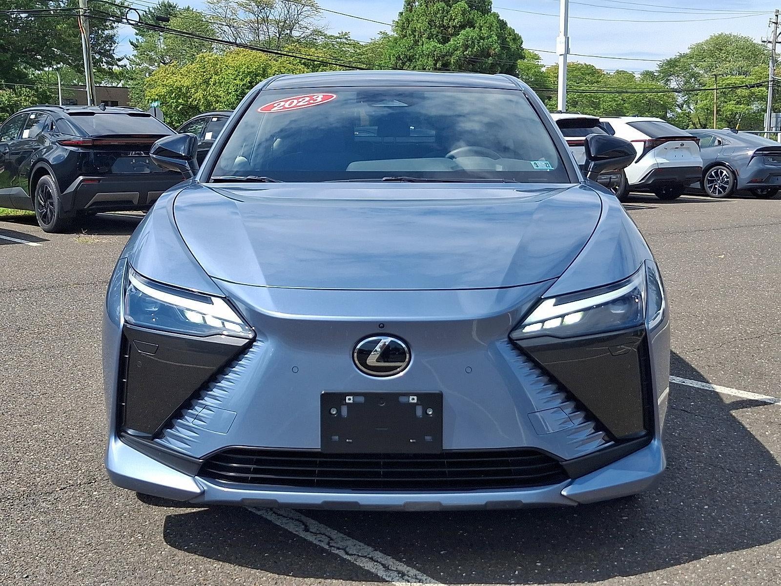 2023 Lexus RZ Luxury AWD