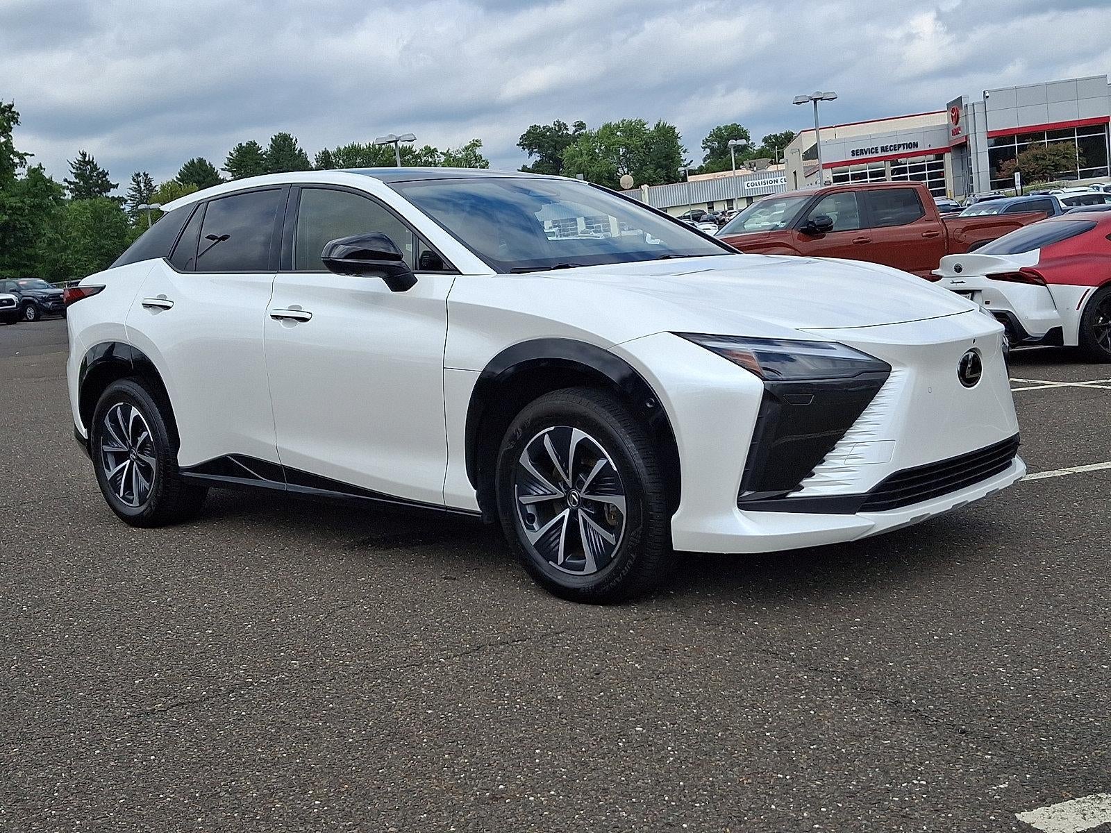 2024 Lexus RZ 450e Premium AWD w/18" Wheels