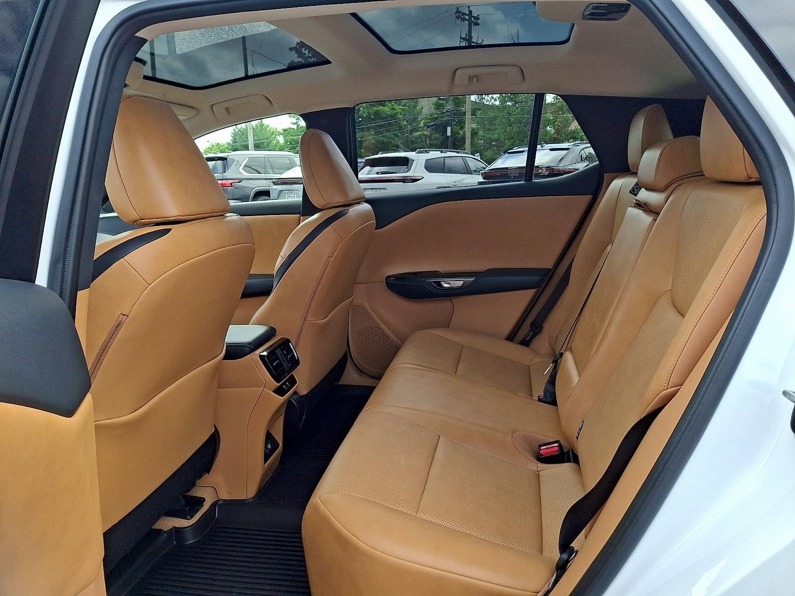 2024 Lexus RZ 450e Premium AWD w/18" Wheels