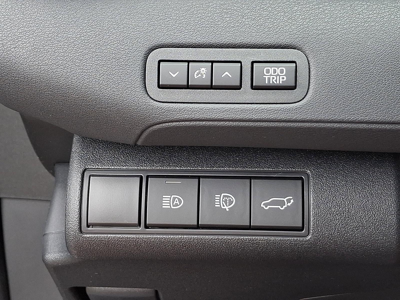 2026 Toyota C-HR XSE AWD (Natl)