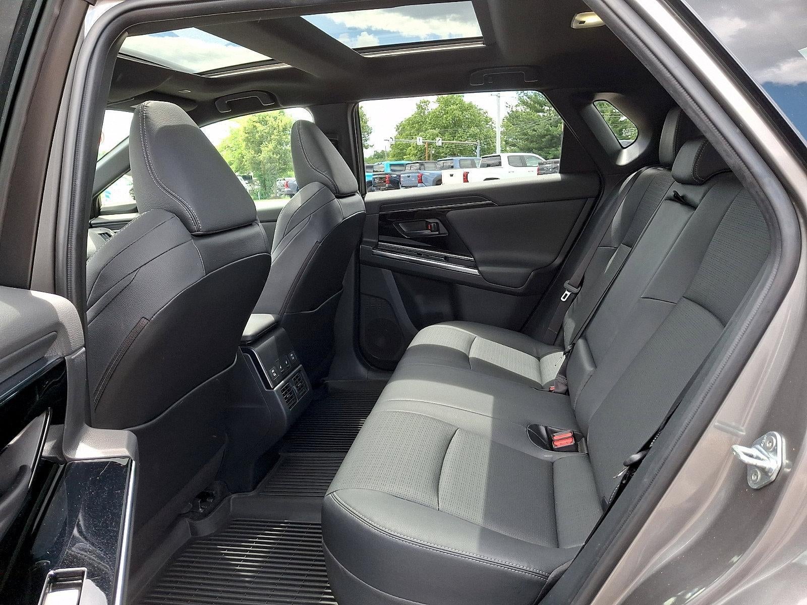 2023 Toyota bZ4X Limited AWD (Natl)