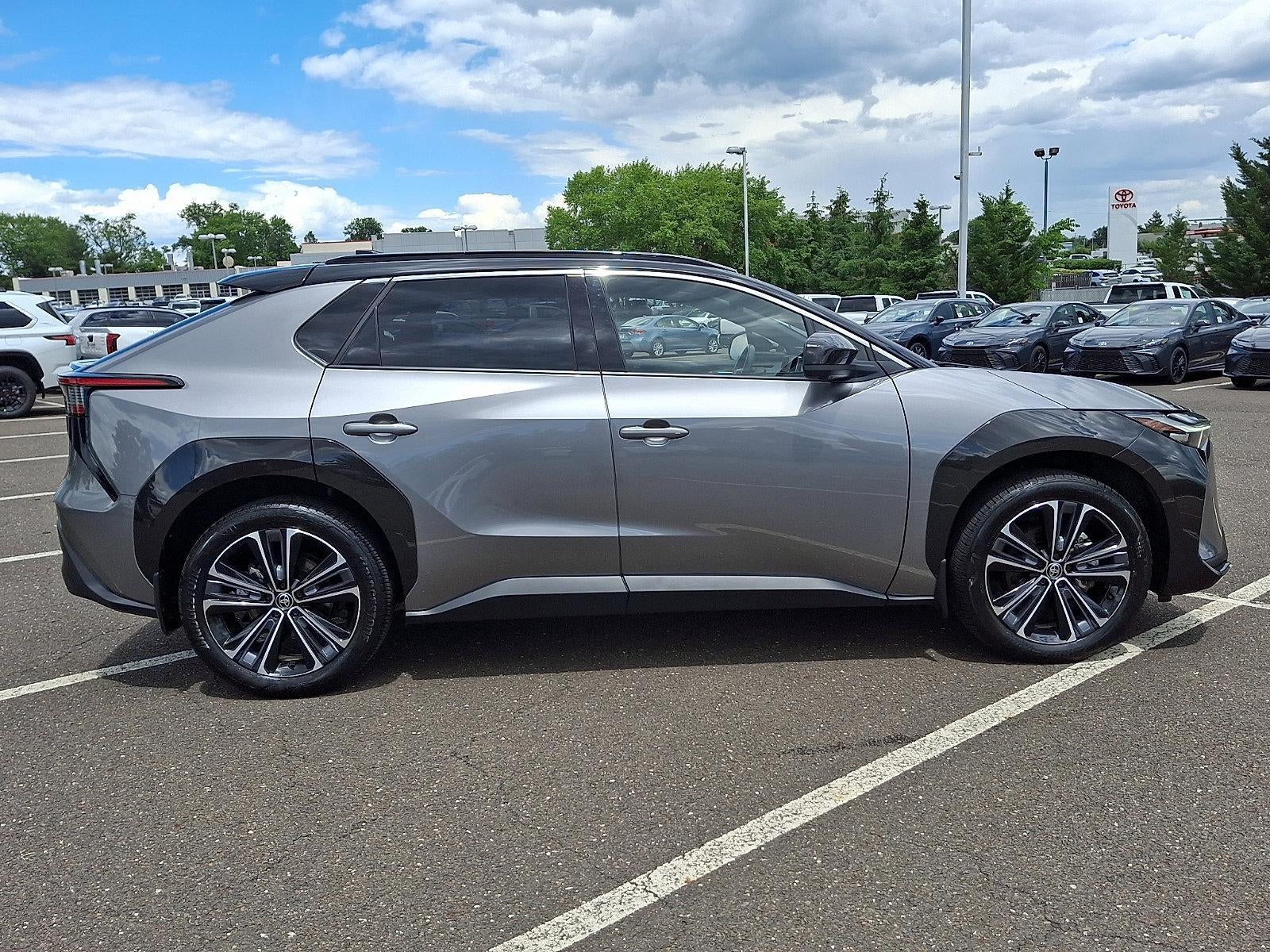 2023 Toyota bZ4X Limited AWD (Natl)