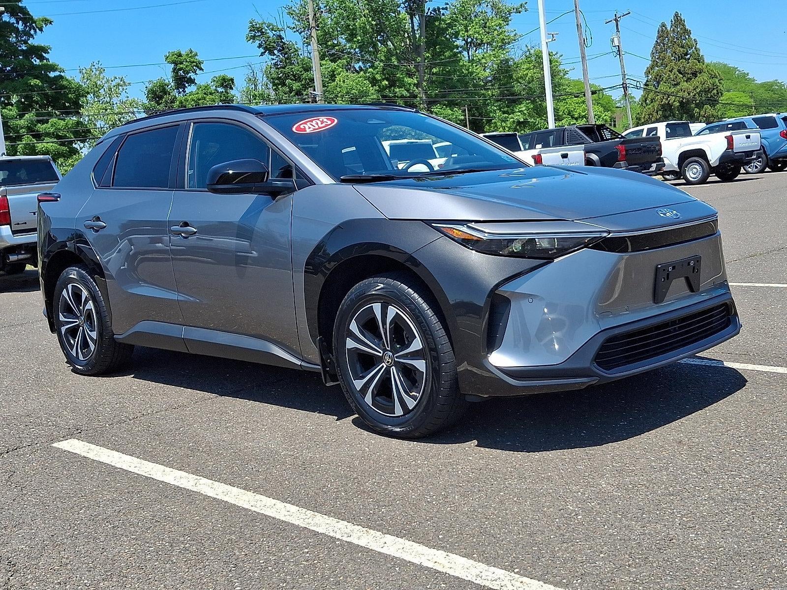2023 Toyota bZ4X XLE AWD (Natl)