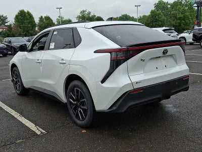 2026 Toyota bZ XLE Plus FWD (Natl)