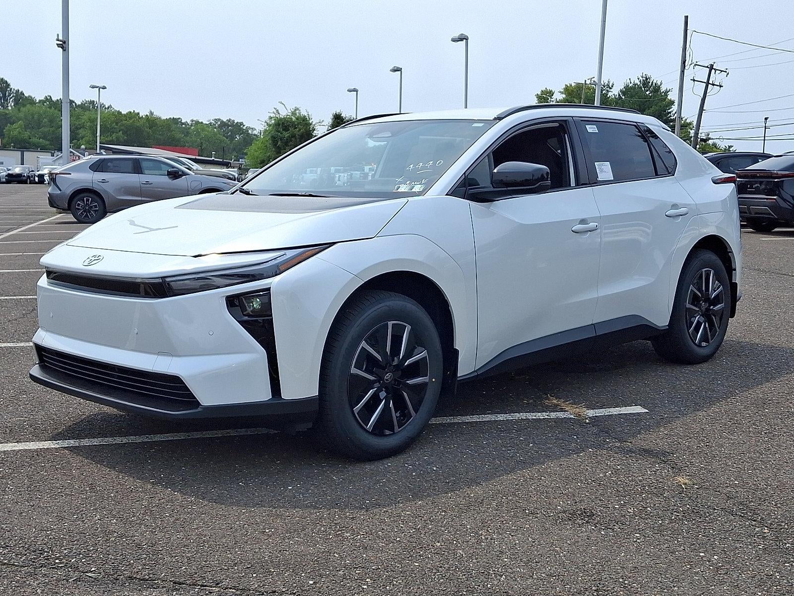 2026 Toyota bZ XLE Plus FWD (Natl)