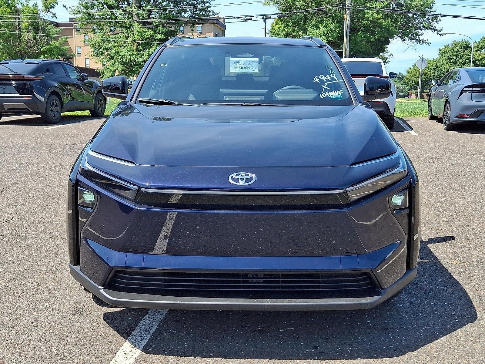 2026 Toyota bZ XLE FWD (Natl)