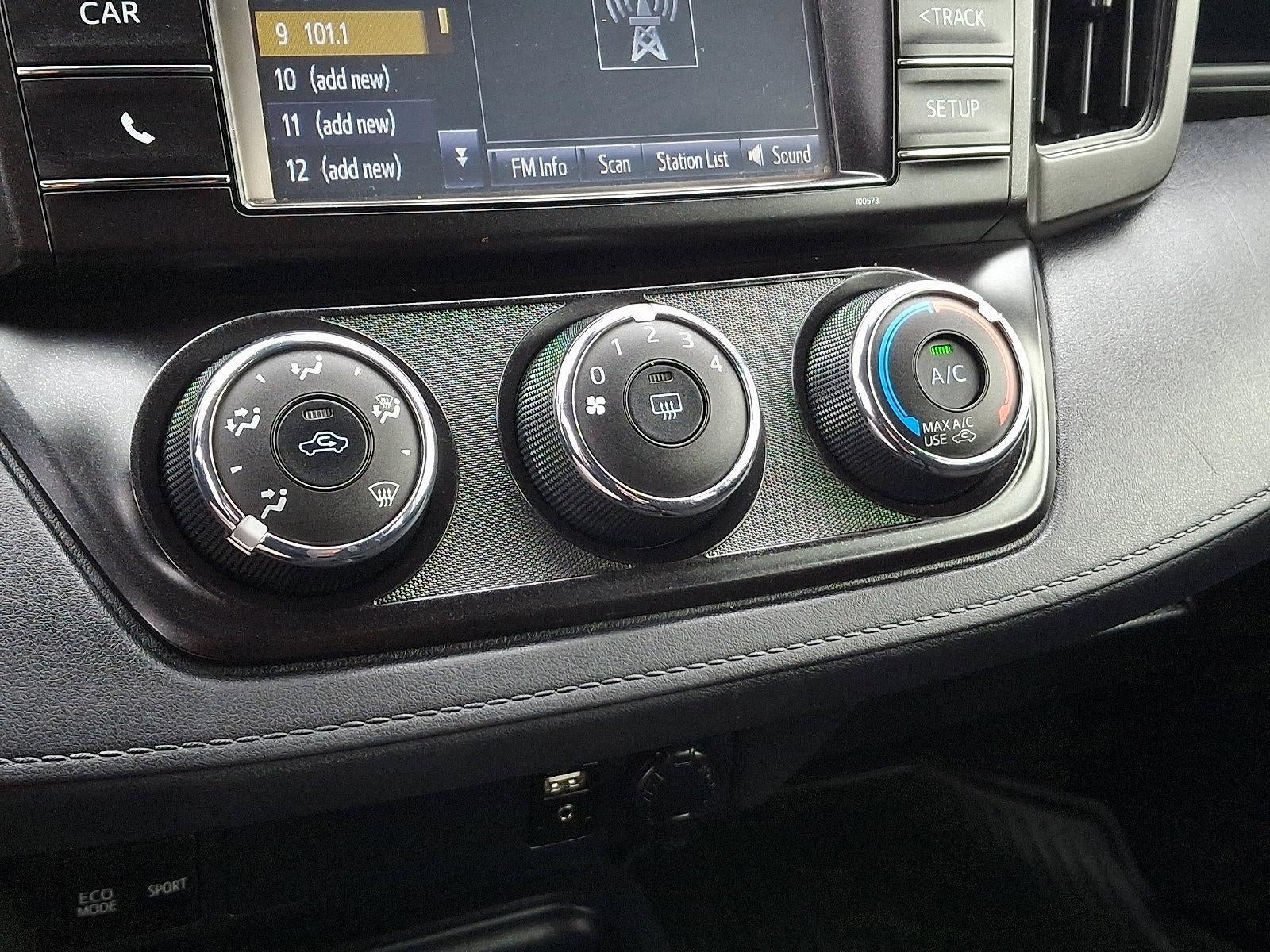 2018 Toyota RAV4 LE AWD (Natl)