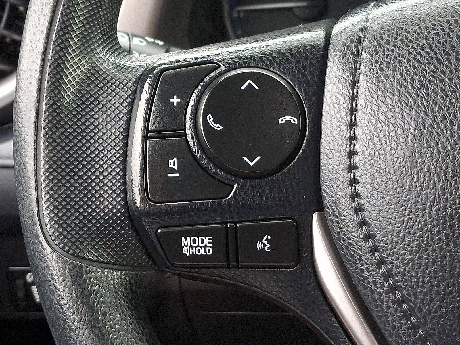 2018 Toyota RAV4 LE AWD (Natl)
