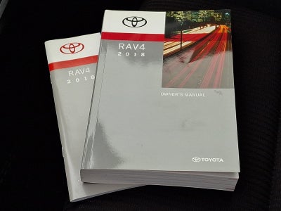 2018 Toyota RAV4 LE AWD (Natl)