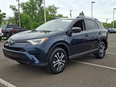 2018 Toyota RAV4 LE AWD (Natl)
