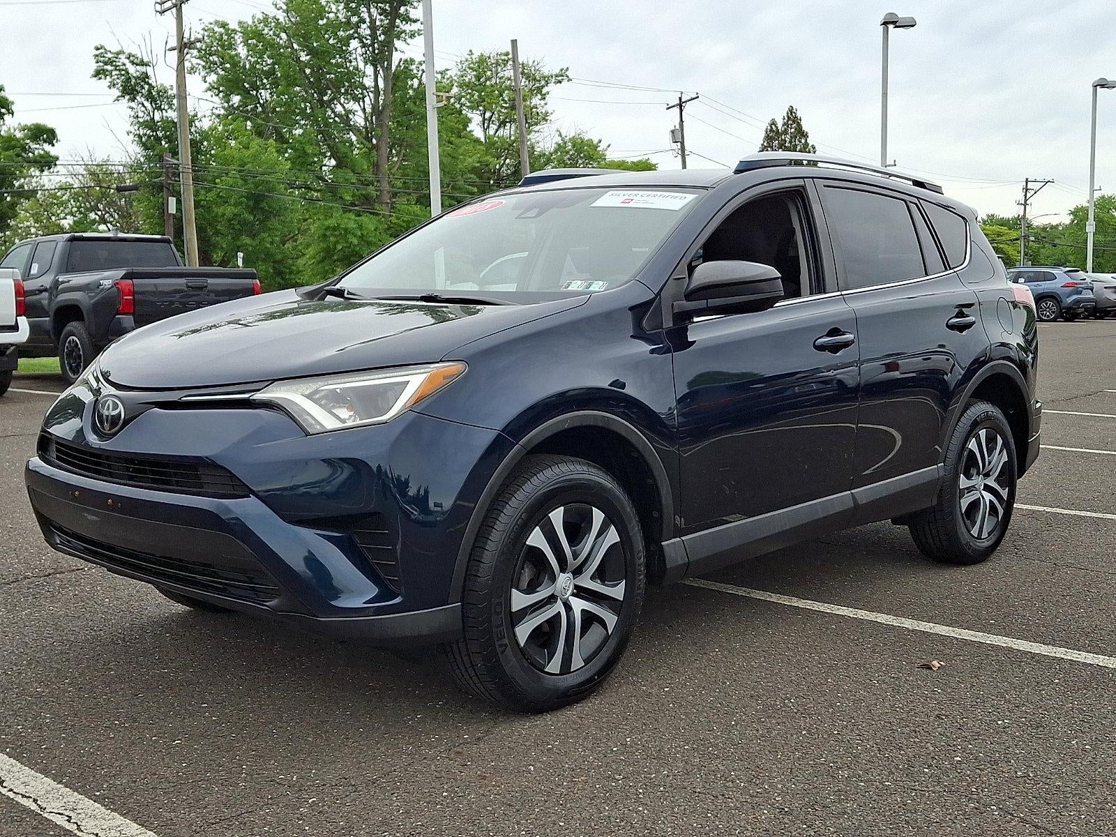 2018 Toyota RAV4 LE AWD (Natl)
