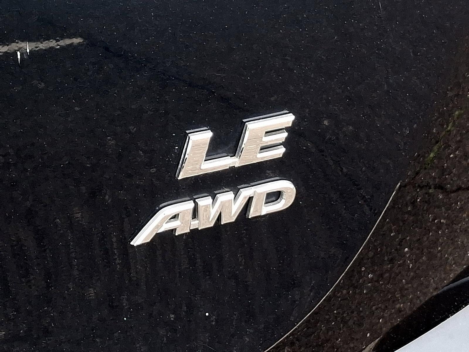2018 Toyota RAV4 LE AWD (Natl)