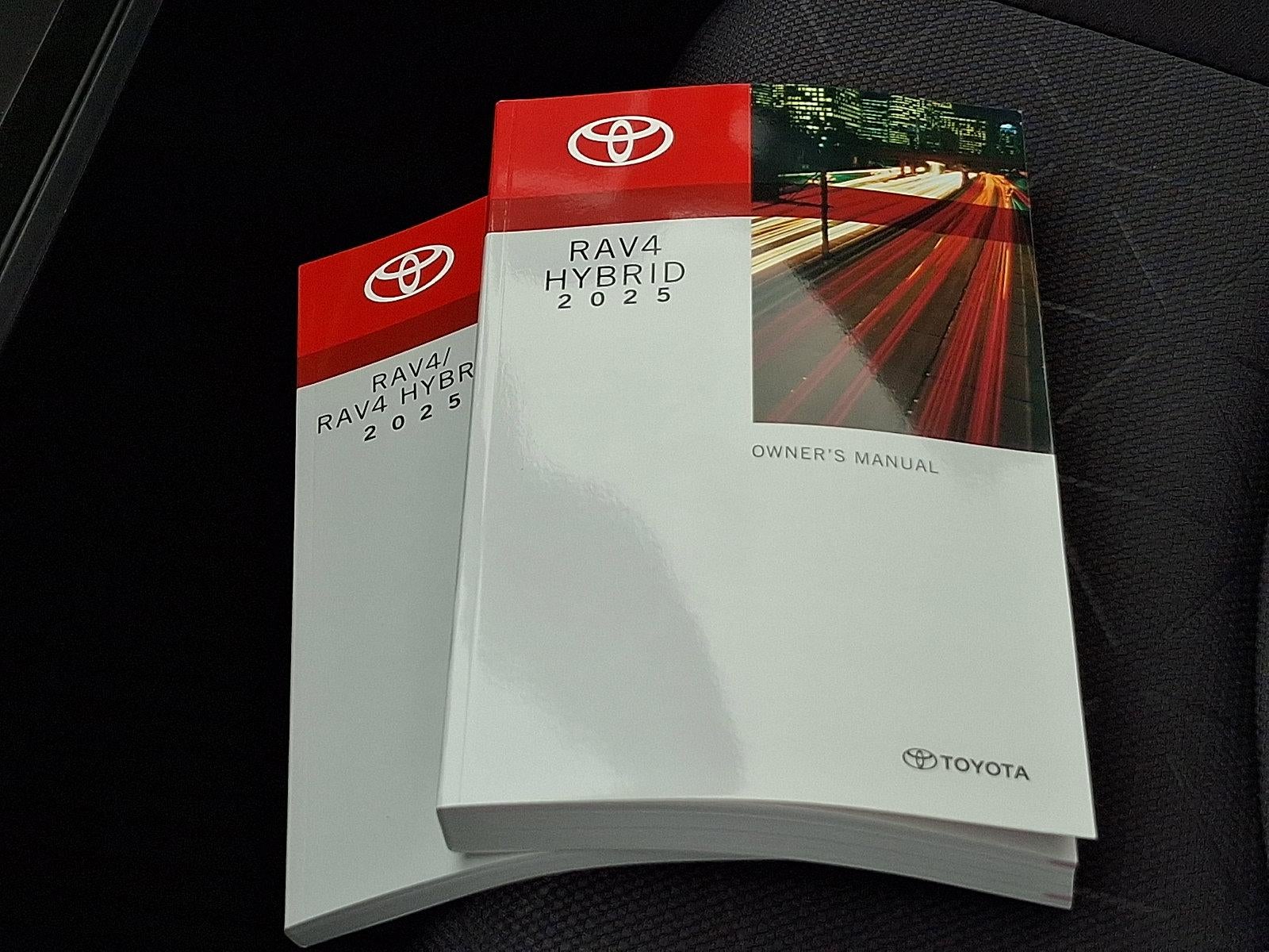 2025 Toyota RAV4 Hybrid XLE AWD (Natl)