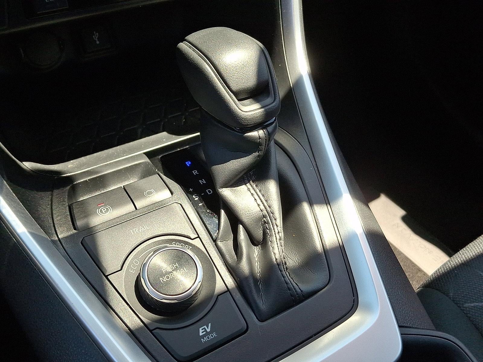 2022 Toyota RAV4 Hybrid XLE AWD (Natl)