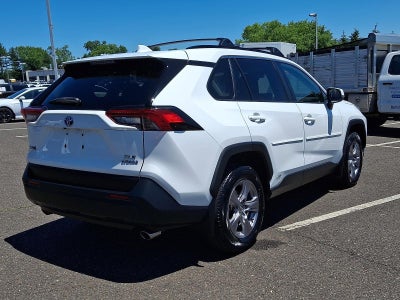 2022 Toyota RAV4 Hybrid XLE AWD (Natl)