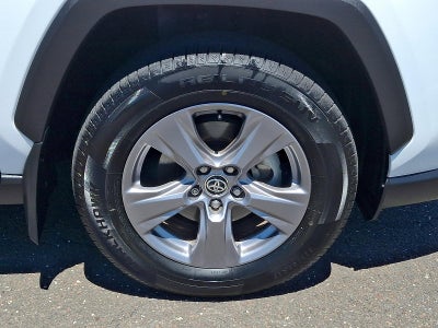 2022 Toyota RAV4 Hybrid XLE AWD (Natl)