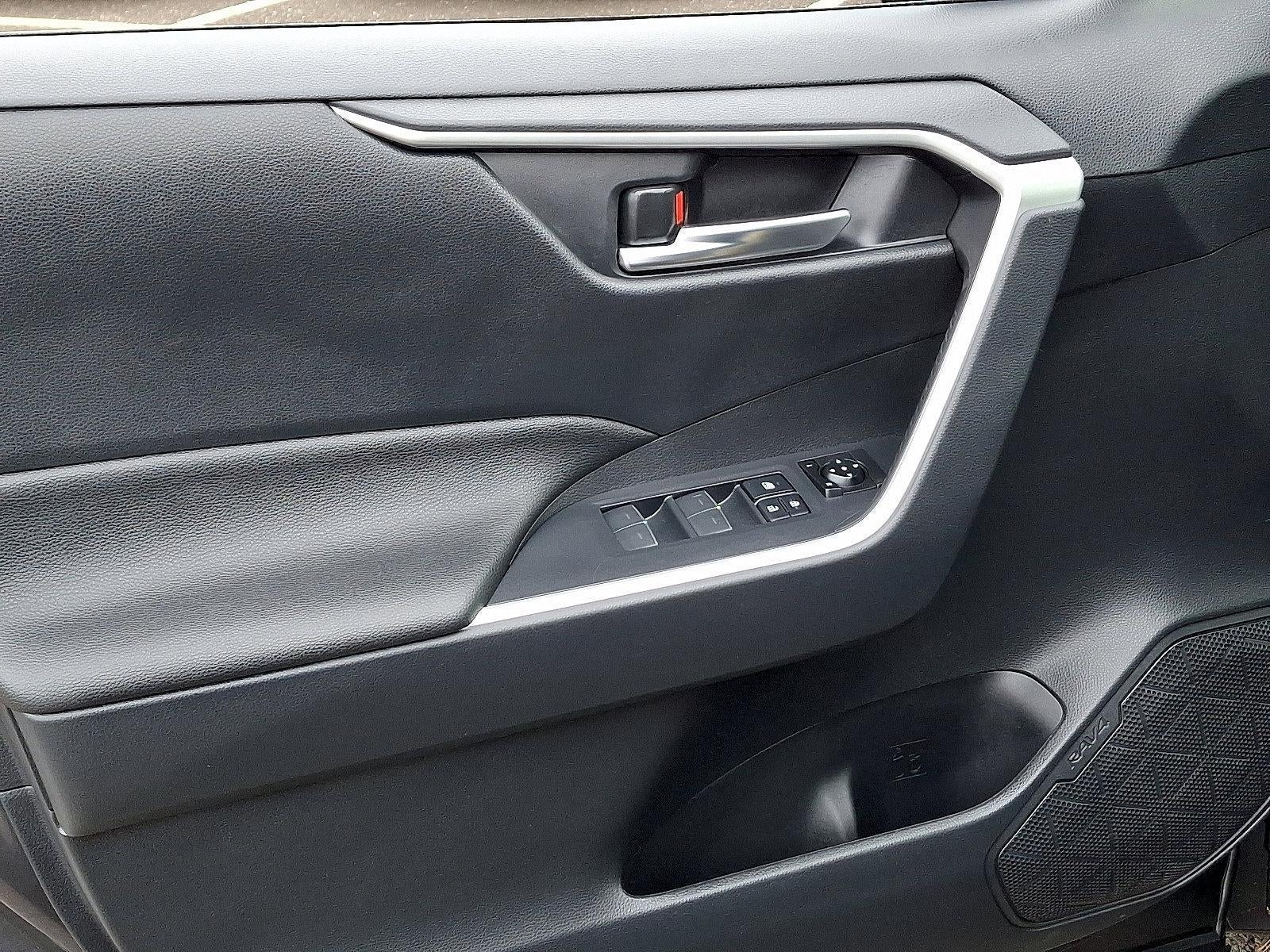 2024 Toyota RAV4 Hybrid XLE AWD (Natl)