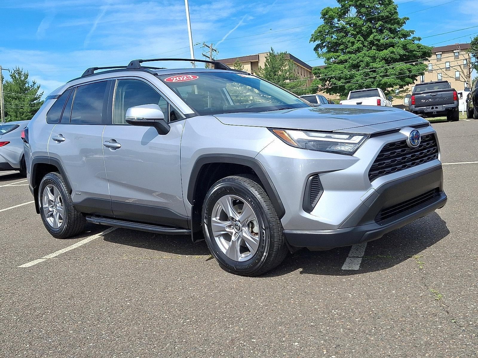 2023 Toyota RAV4 Hybrid XLE AWD (Natl)