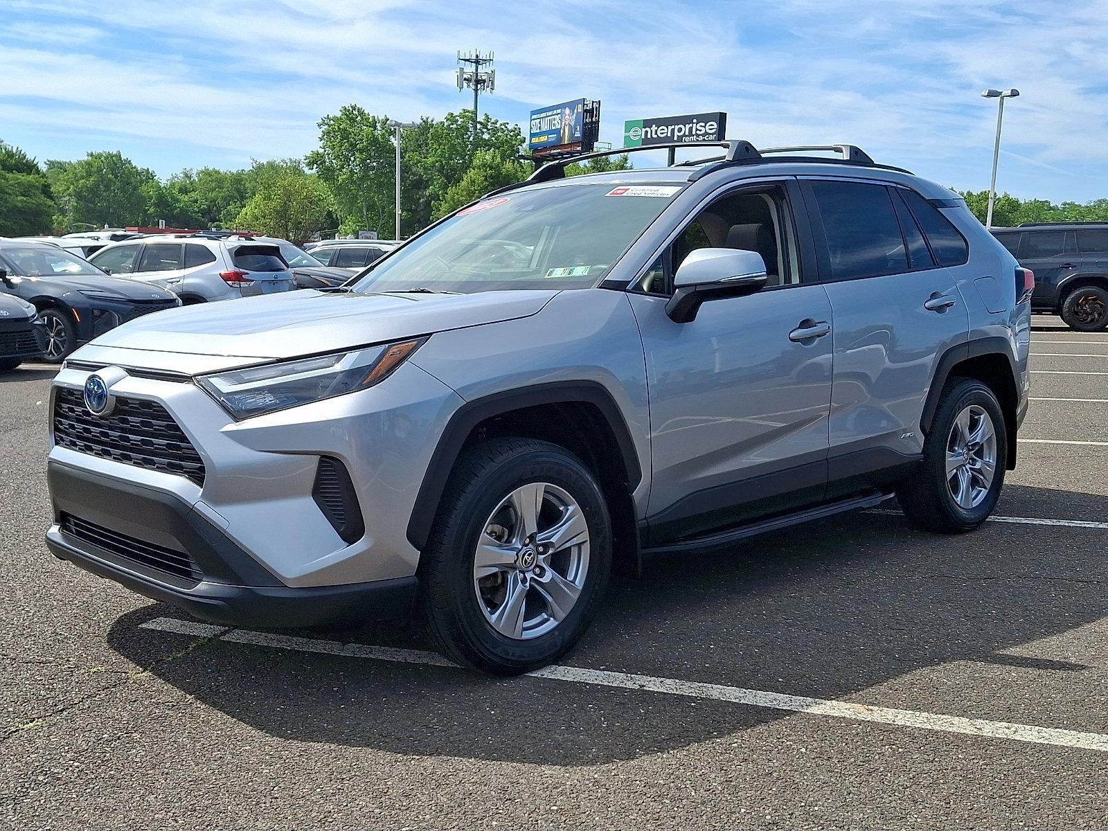 2023 Toyota RAV4 Hybrid XLE AWD (Natl)