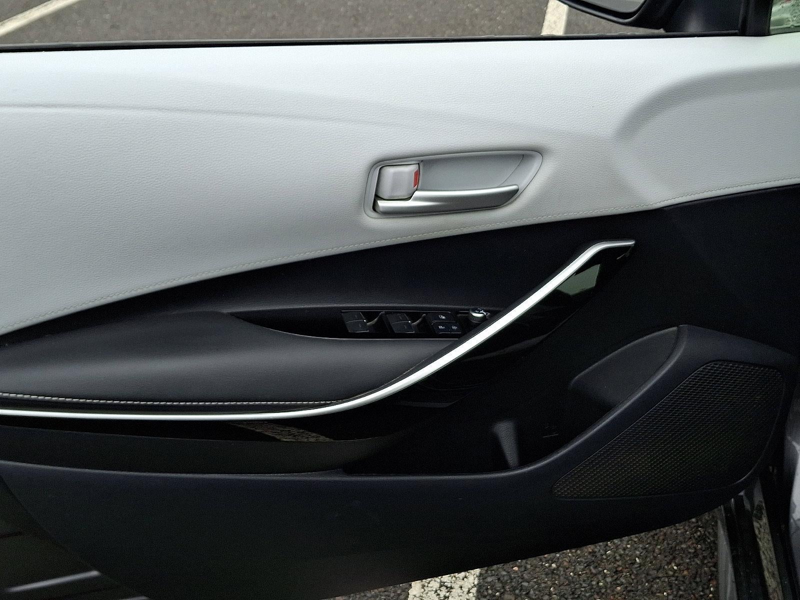2021 Toyota Corolla Hatchback XSE Manual (Natl)