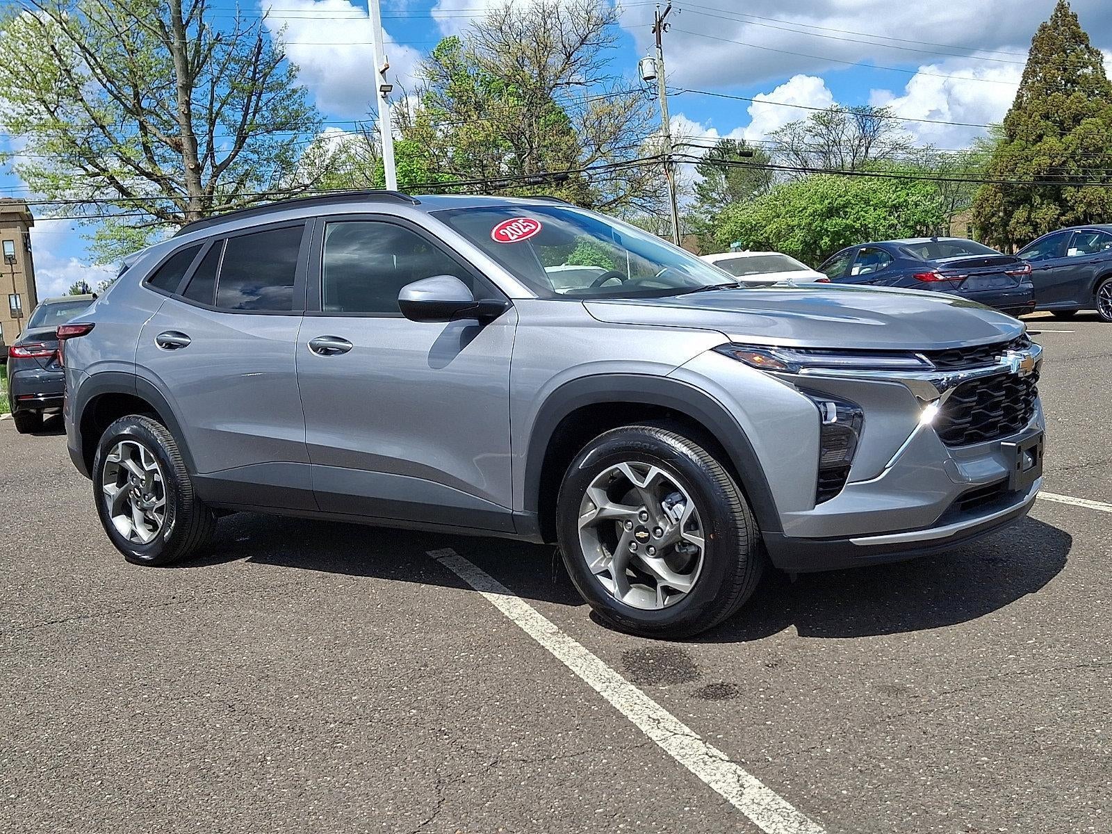 2025 Chevrolet Trax FWD 4dr LT