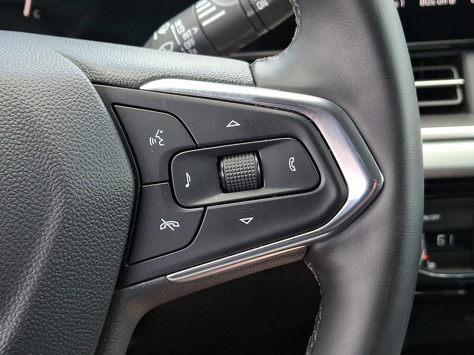 2025 Chevrolet Trax FWD 4dr LT