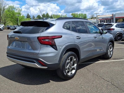 2025 Chevrolet Trax FWD 4dr LT