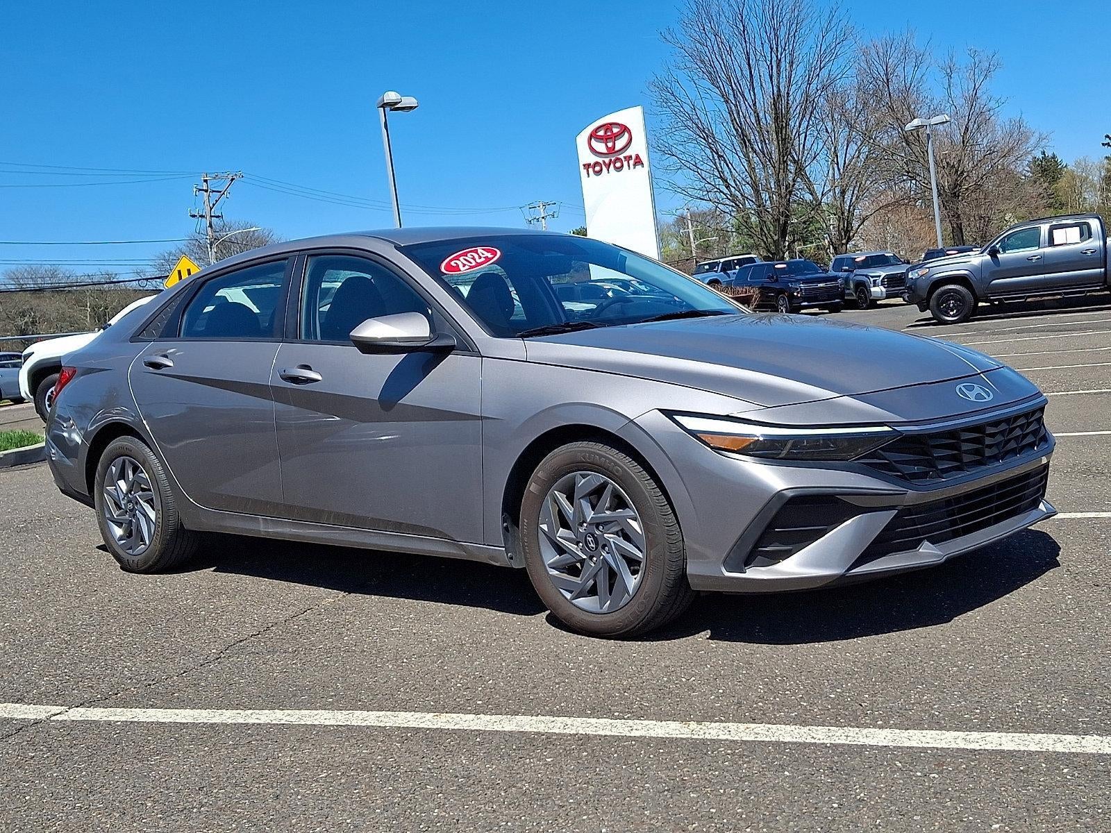 2024 Hyundai ELANTRA SEL IVT