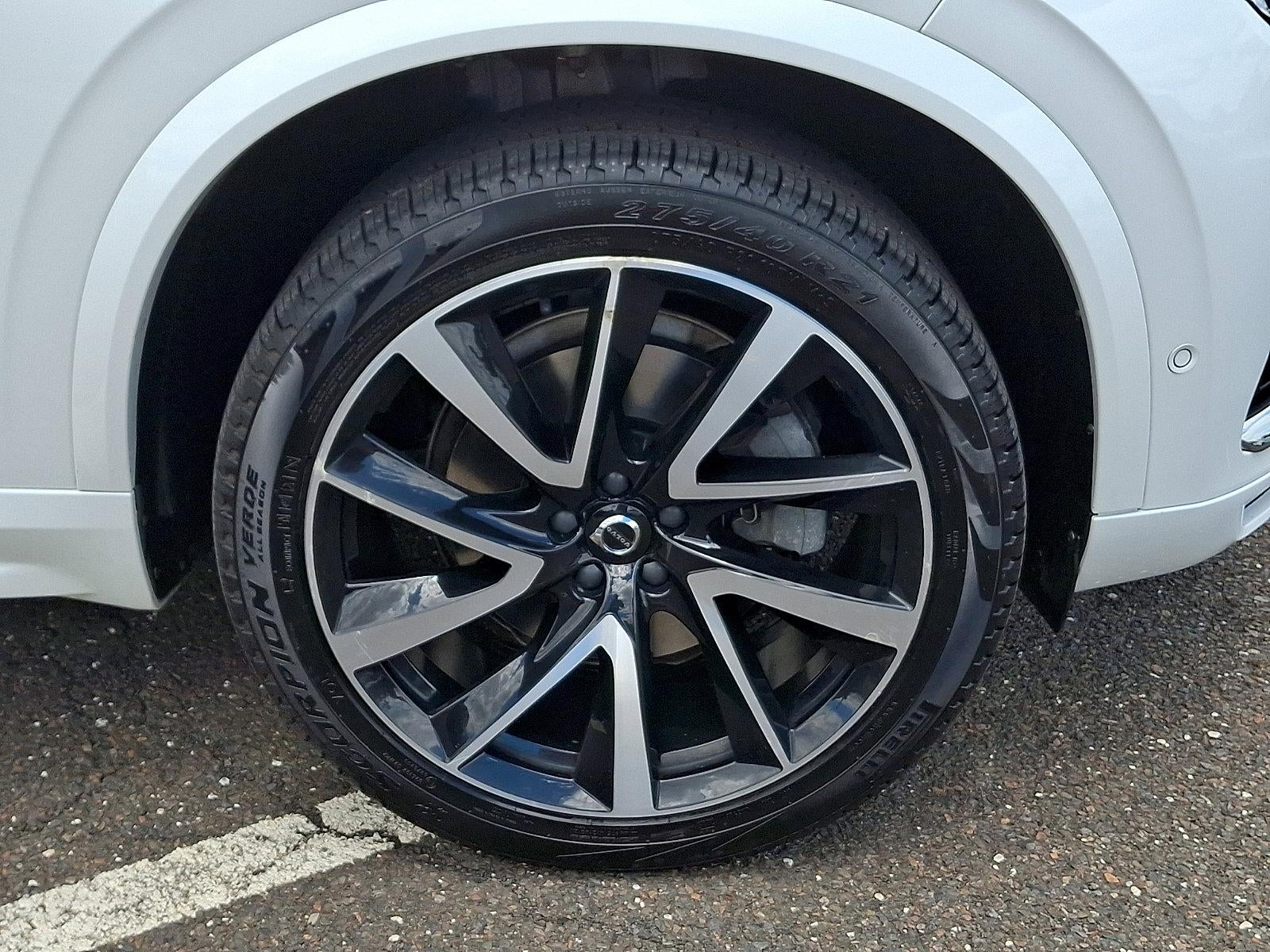2023 Volvo XC90 B6 AWD Plus 7P