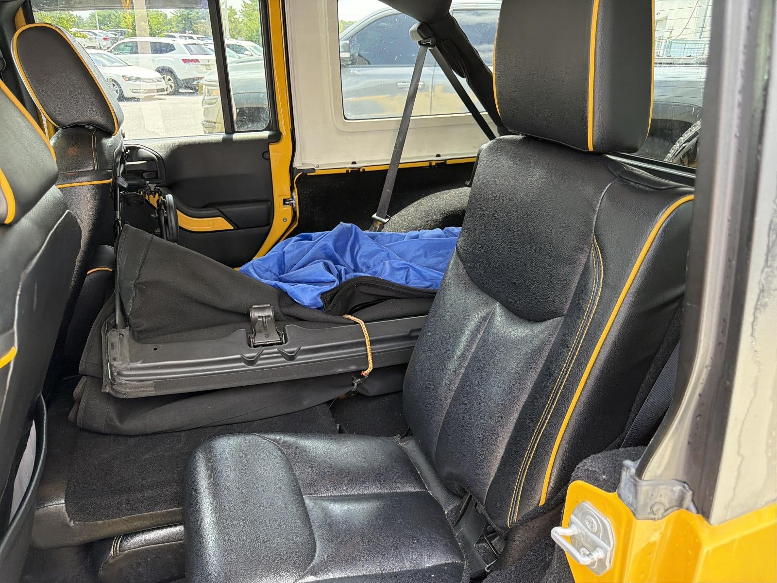 2015 Jeep Wrangler Unlimited 4WD 4dr Sport