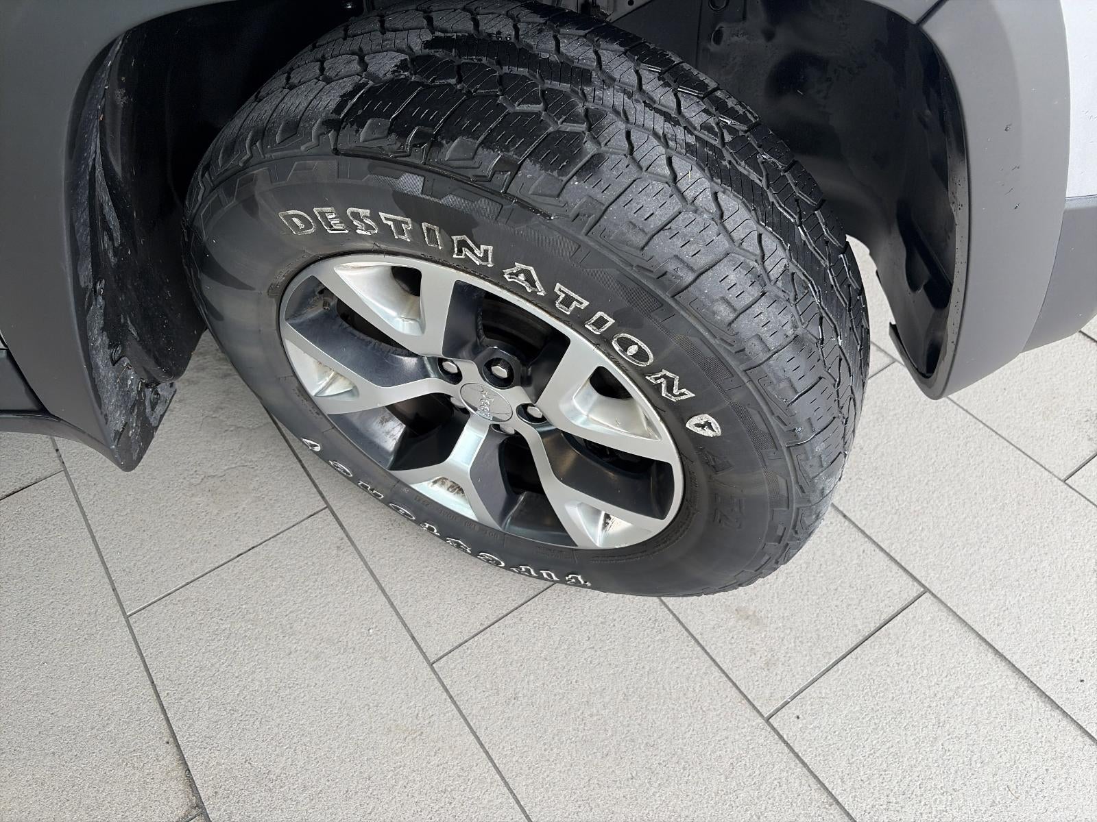 2016 Jeep Cherokee 4WD 4dr Trailhawk