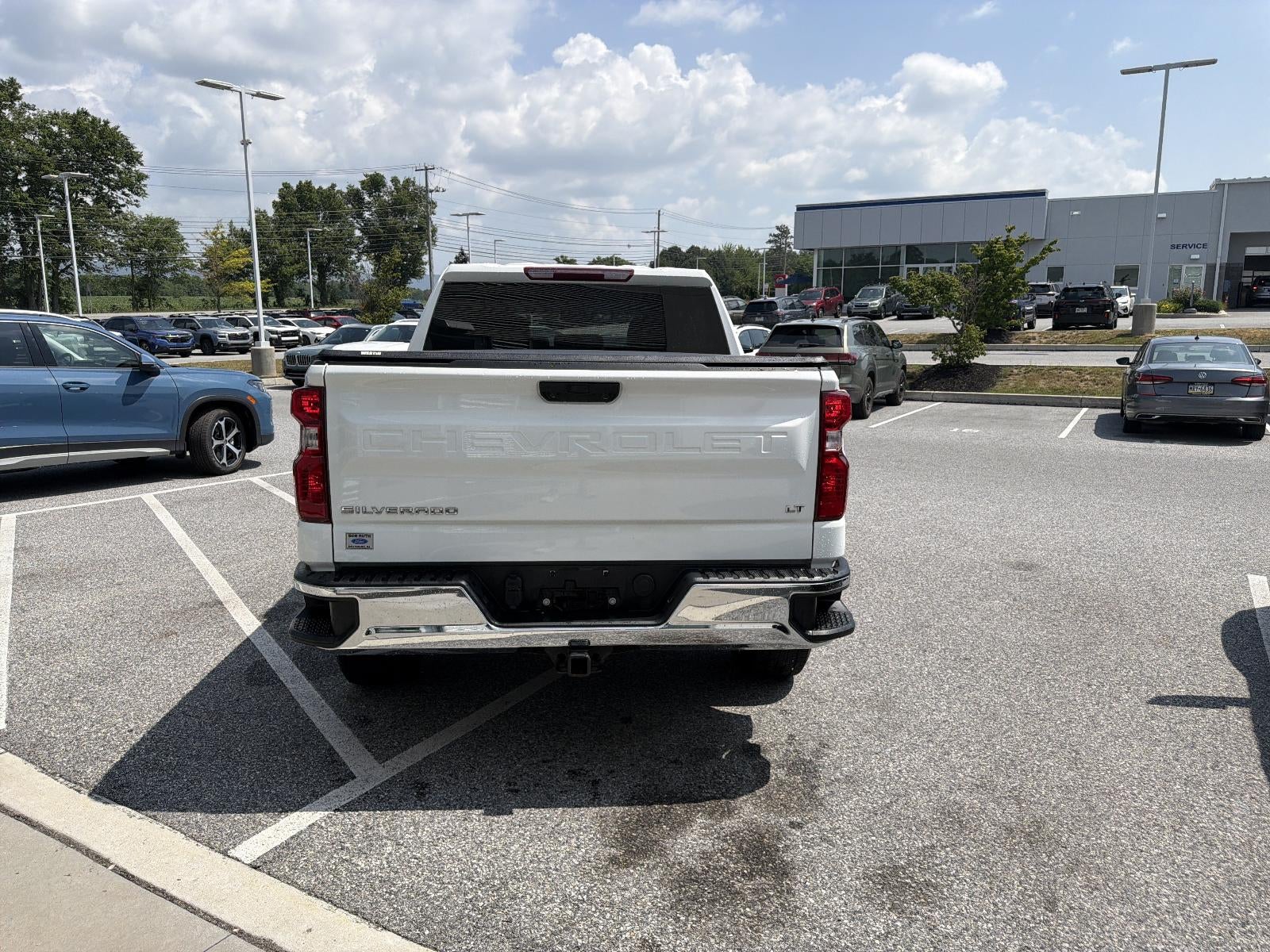 2024 Chevrolet Silverado 1500 Crew Cab Short Box 4-Wheel Drive LT 2FL